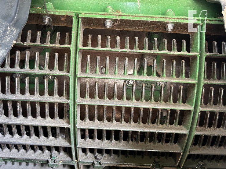 john-deere-s670-image-28