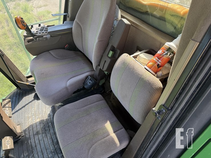 2006-john-deere-9760-sts-image-44