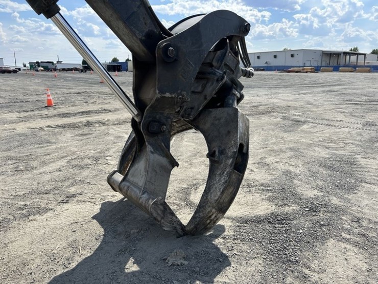 2018-caterpillar-c7-image-11