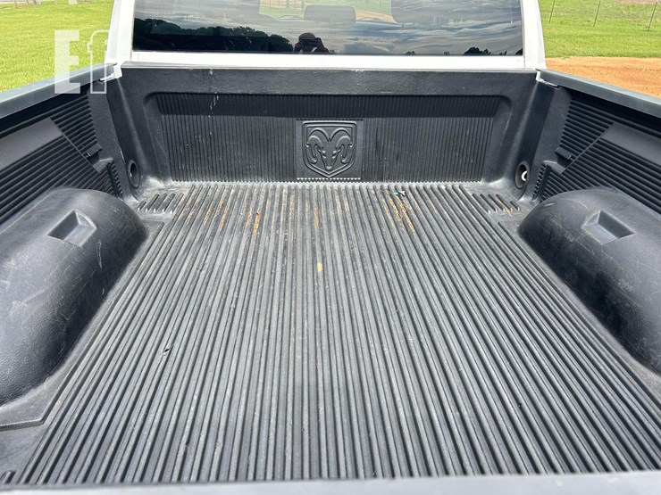2018-dodge-1500-image-9