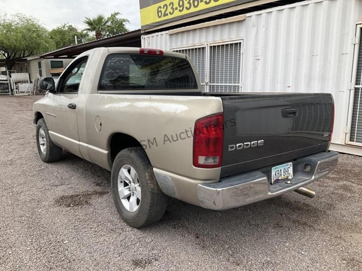 2005-dodge-1500-image-7