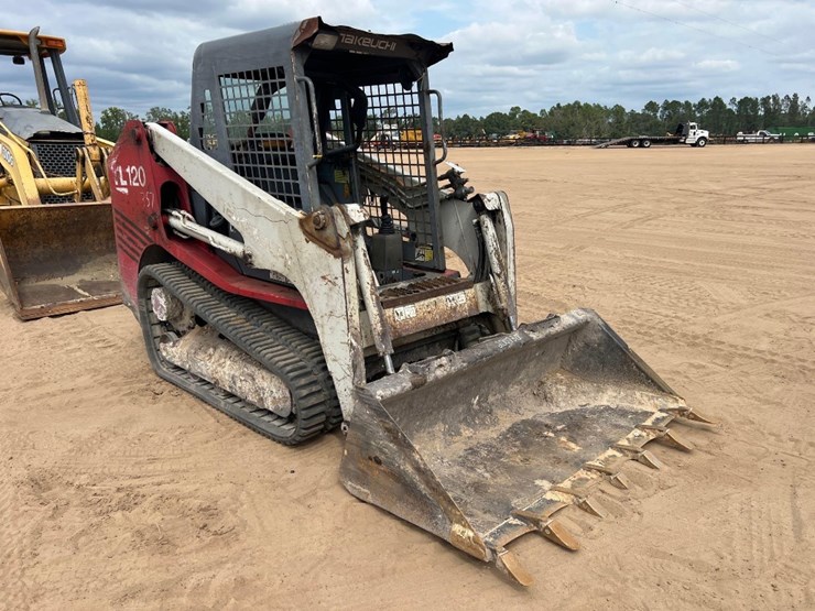 2008-takeuchi-tl120-image-6