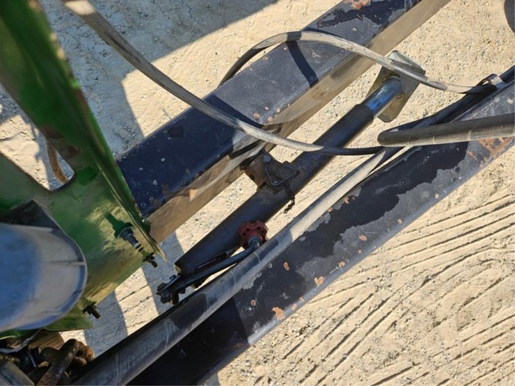 john-deere-1530-image-13