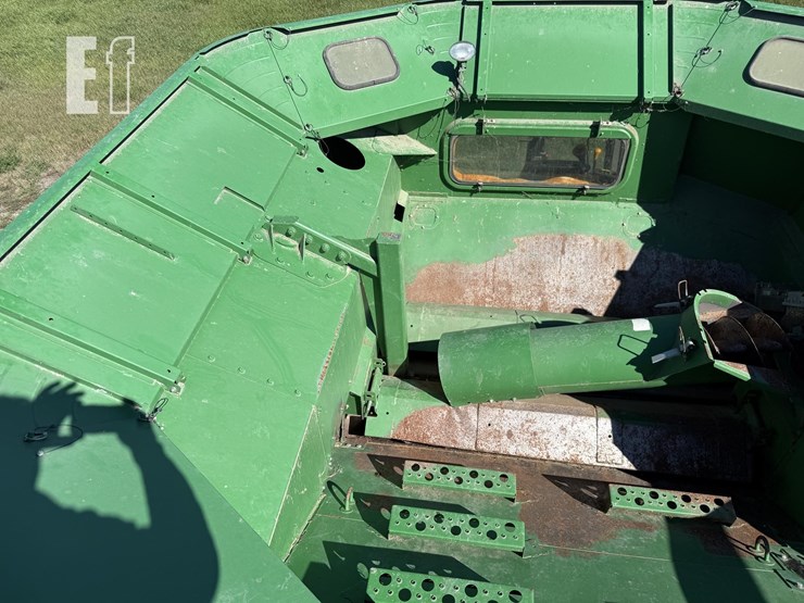 2006-john-deere-9760-sts-image-52