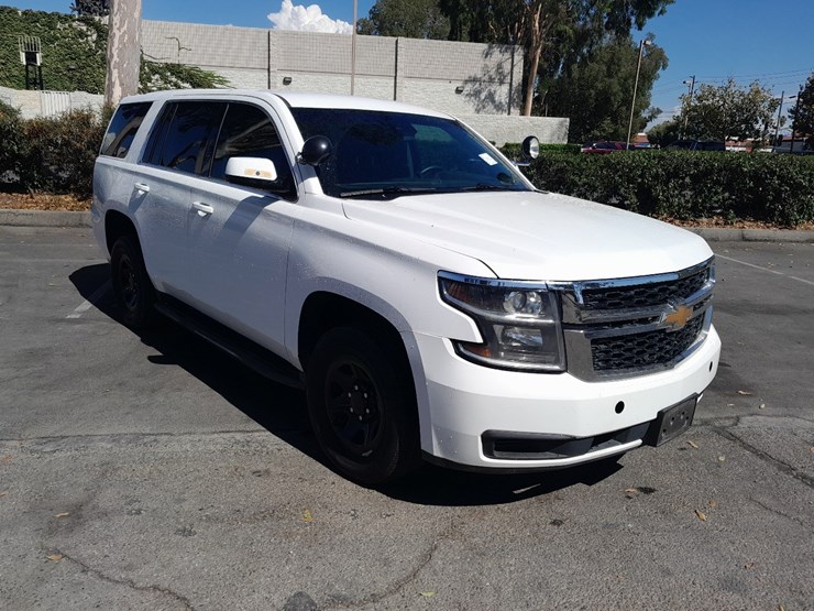 2019-chevrolet-tahoe-image-1
