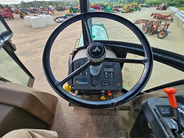 john-deere-4050-image-24