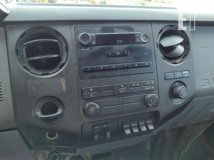 2012-ford-f550-image-10