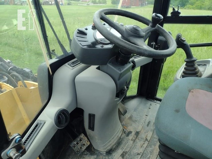 2018-caterpillar-910m-image-13
