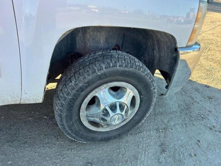 2008-chevrolet-silverado-3500hd-image-36