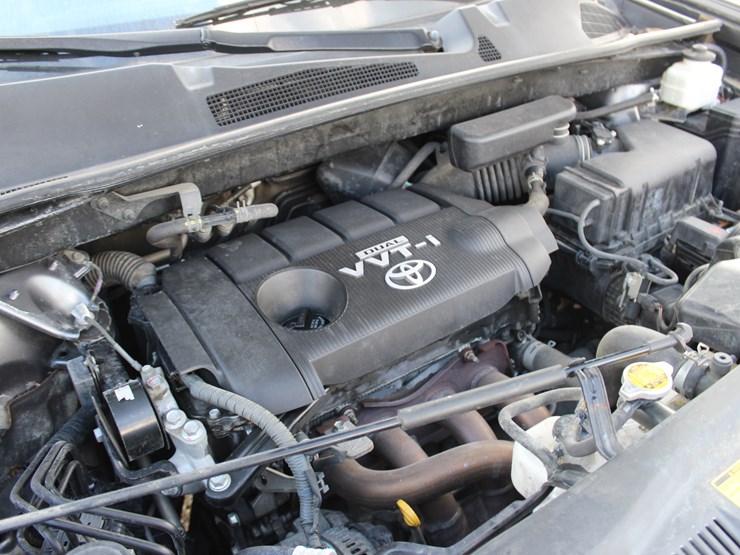 2010-toyota-highlander-image-16