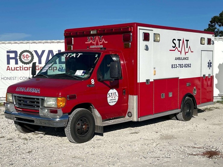 2005-ford-e450-image-1