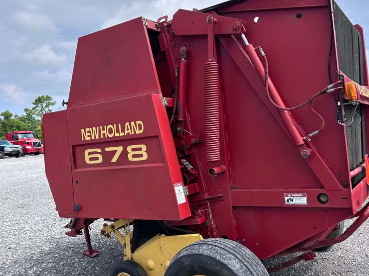 new-holland-678-image-9