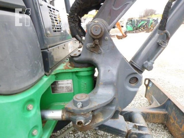 2021-takeuchi-tl6r-image-23