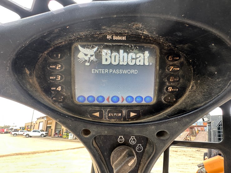 2014-bobcat-t750-image-61
