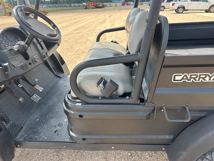 #63-•-carryall-1500,-4x4-intellitrak-kubota-engine,-with-lift-bed-image-15