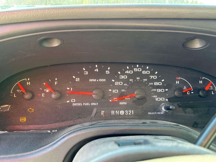 2005-ford-e450-image-13