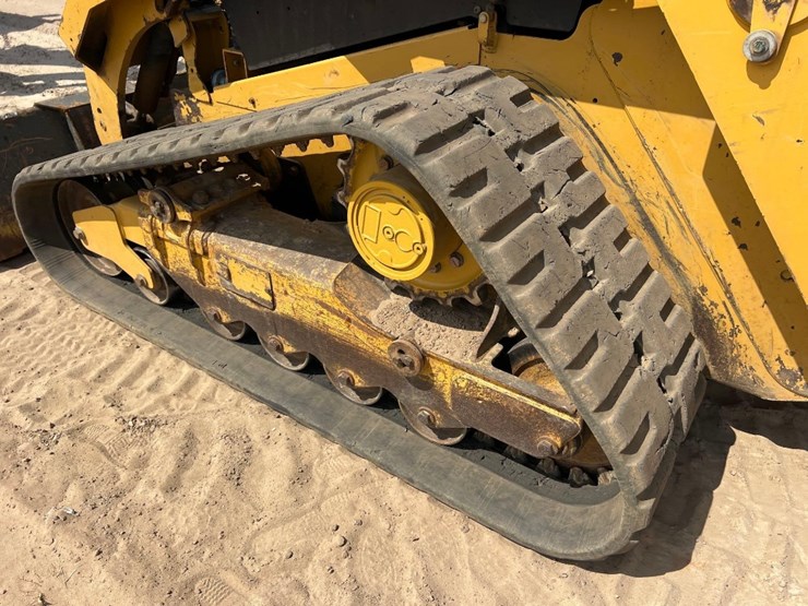 2014-caterpillar-279d-image-22