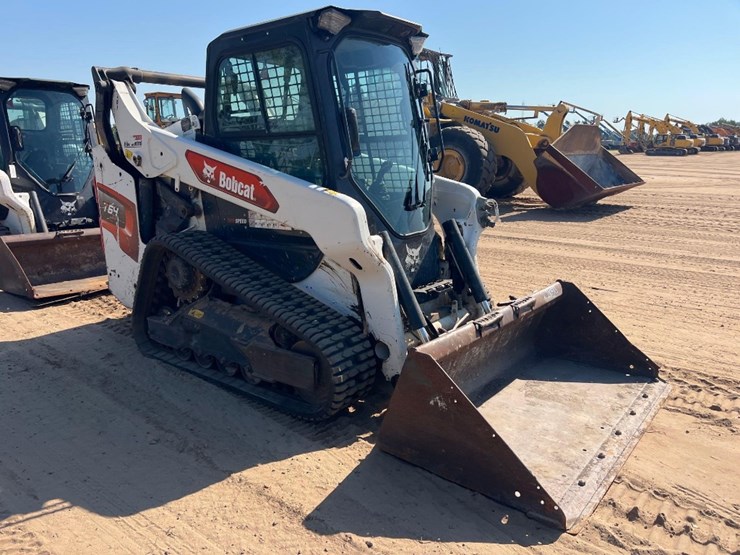 2022-bobcat-t64-image-6