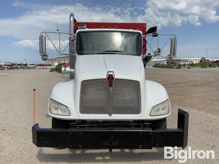 2019-kenworth-t370-image-2