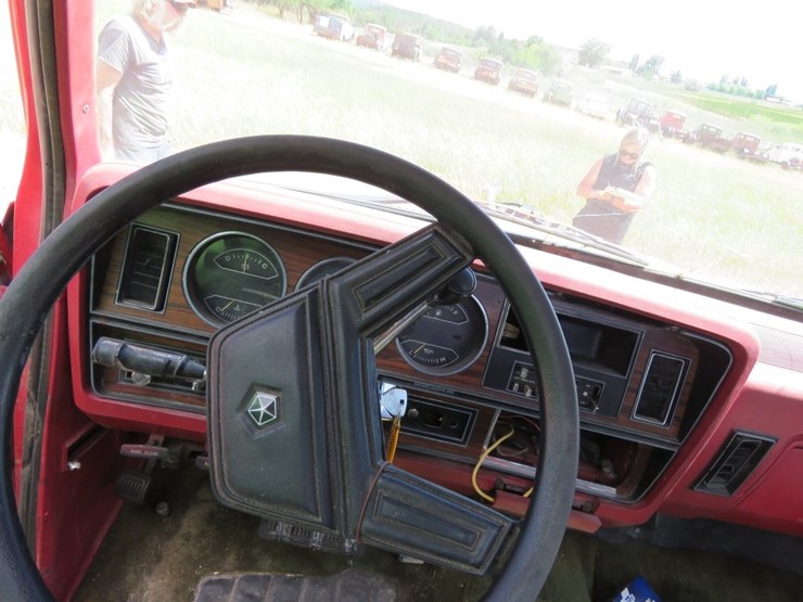 1986-dodge-ram-350-image-8