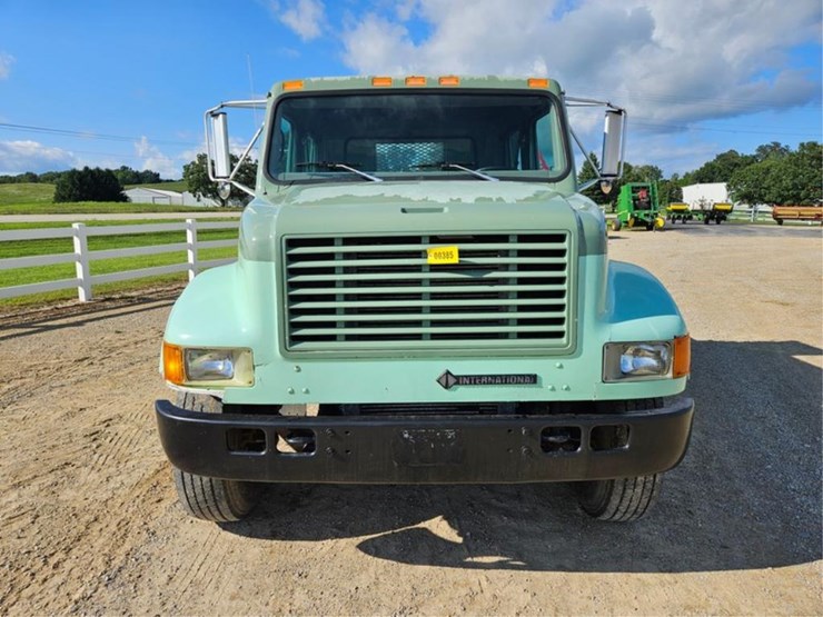 #385-•-1996-ih-4900-crew-cab-dump-truck-image-8