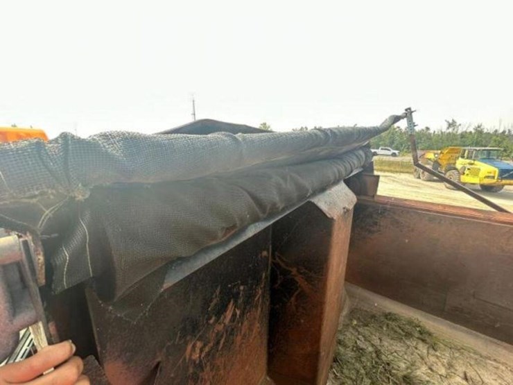 2005-volvo-tri/a-dump-truck-4v5k99gh55n391882-image-96