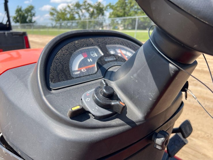 kubota-bx2350d-image-23