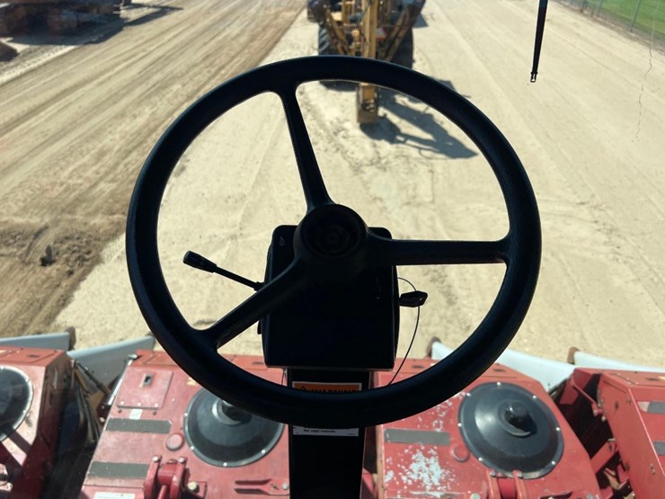 case-ih-2555-image-34
