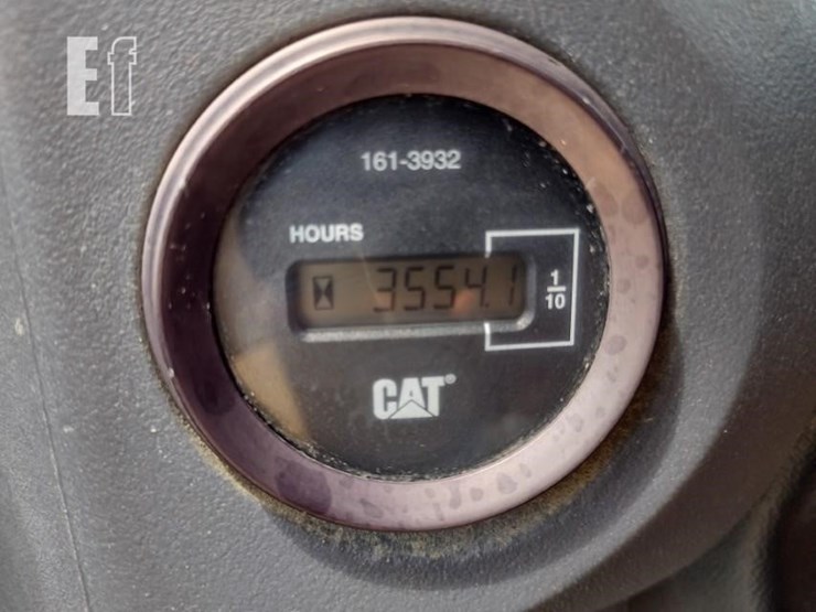 2002-caterpillar-938g-image-6