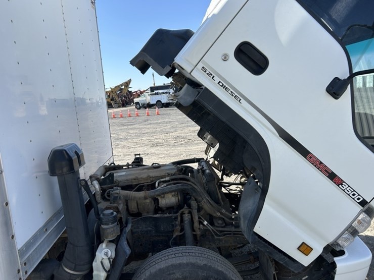 2006-gmc-w3500-image-49