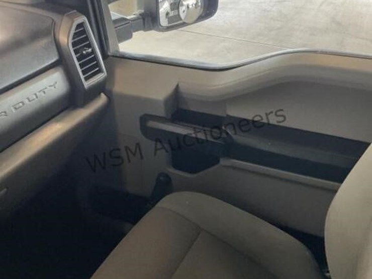 2017-ford-f250-image-21