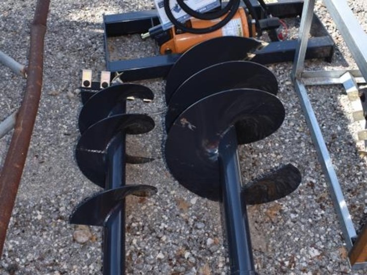 skid-steer-posthole-digger-w/-12"-and-18"-auger-image-1