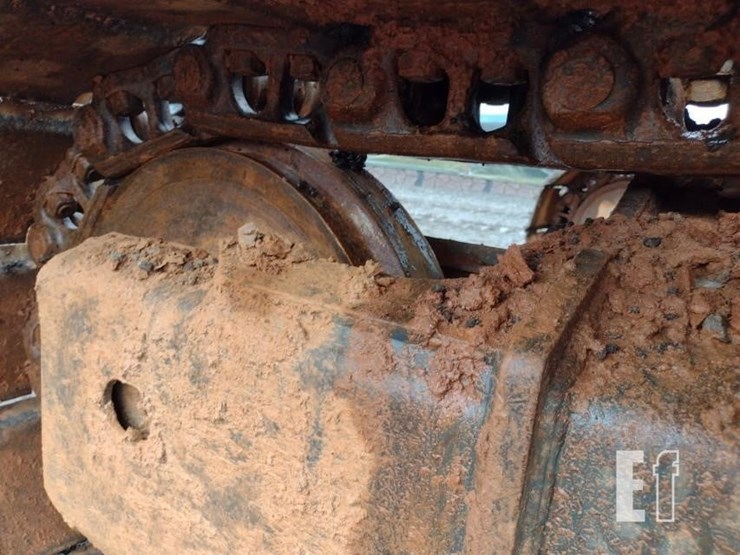 2017-komatsu-pc240-lc-11-image-38