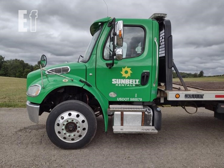 2019-18-freightliner-m2-106-rollback^title^-9506-image-16