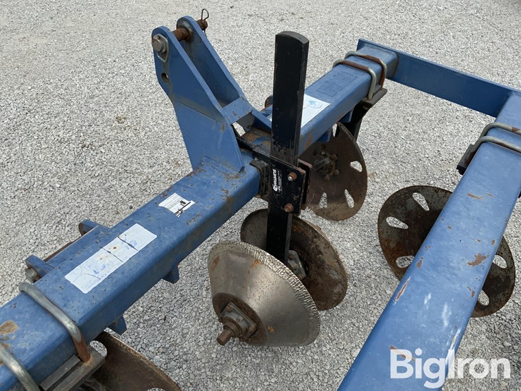 blu-jet-track-master-image-10