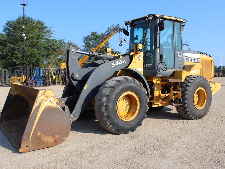 2015-deere-544k-image-1