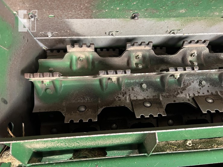 2021-john-deere-s790-image-48