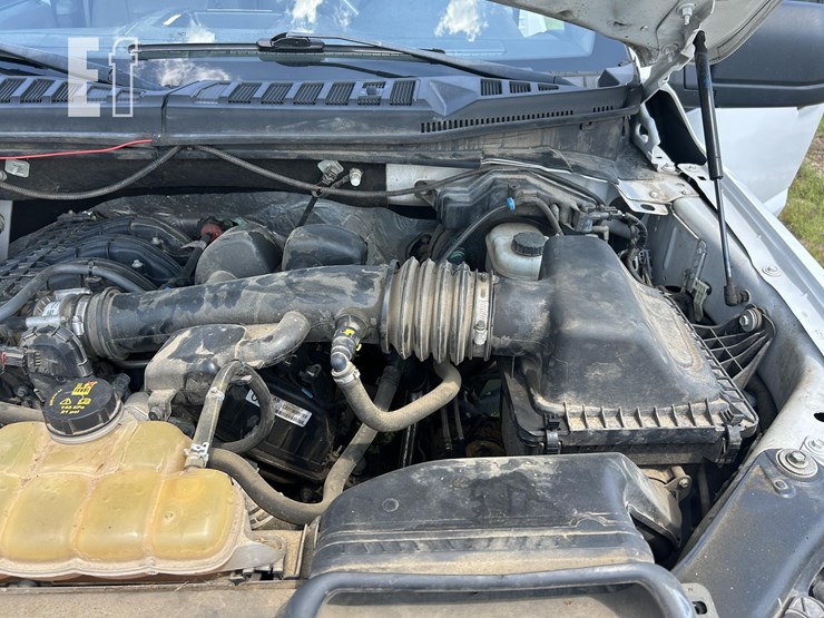 2019-ford-f150-image-8