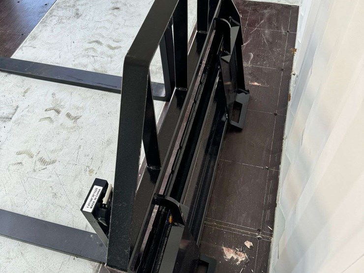 mower-king-sa-pallet-fork-attachment-image-6