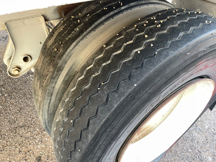 trailmobile-28'-image-9