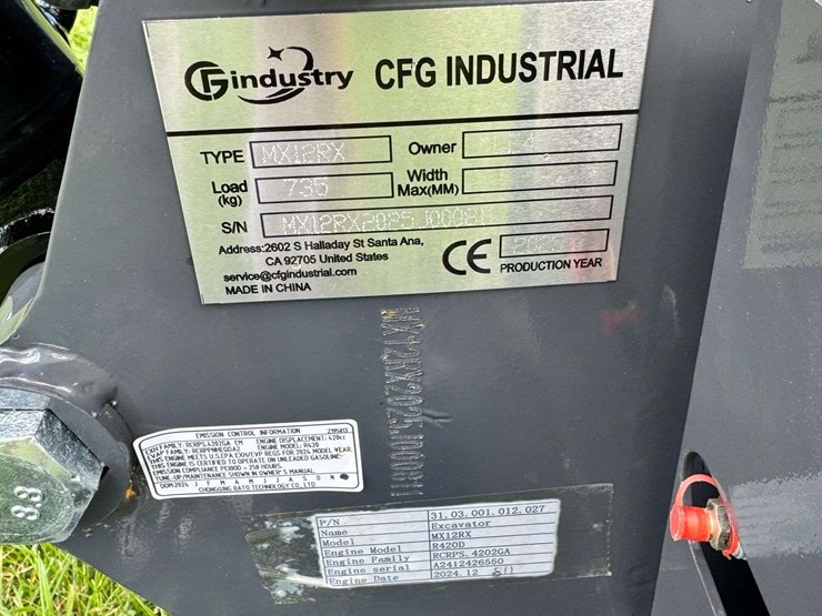 2025-cfg-industrial-mx12rx-mini-excavator-...-unused-image-6