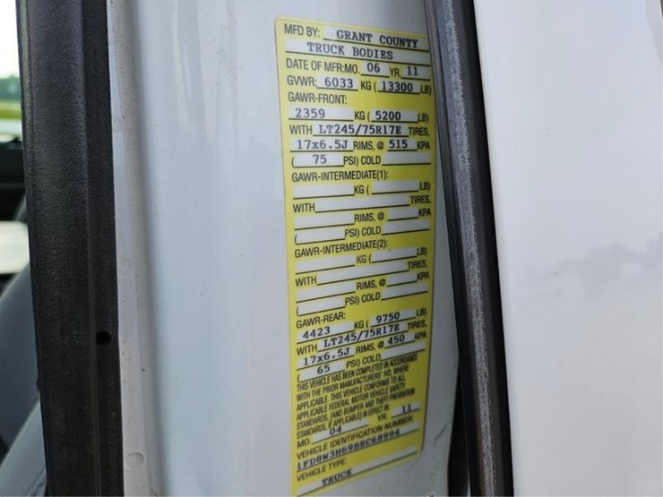 2011-ford-f350-image-52