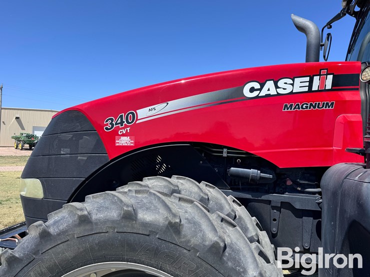2016-case-ih-magnum-340-cvt-image-15