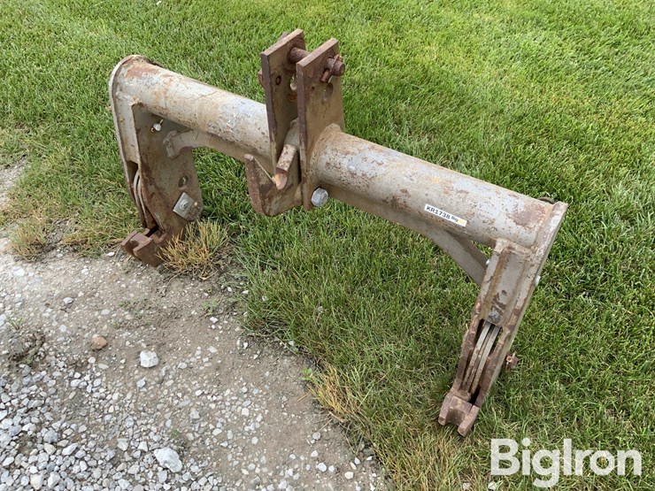 massey-ferguson-quick-hitch-image-1