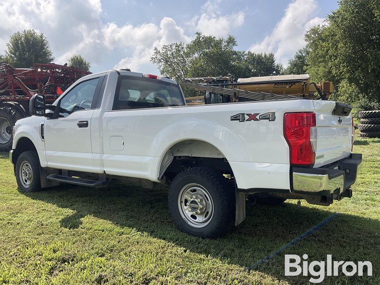2021-ford-f350-image-7