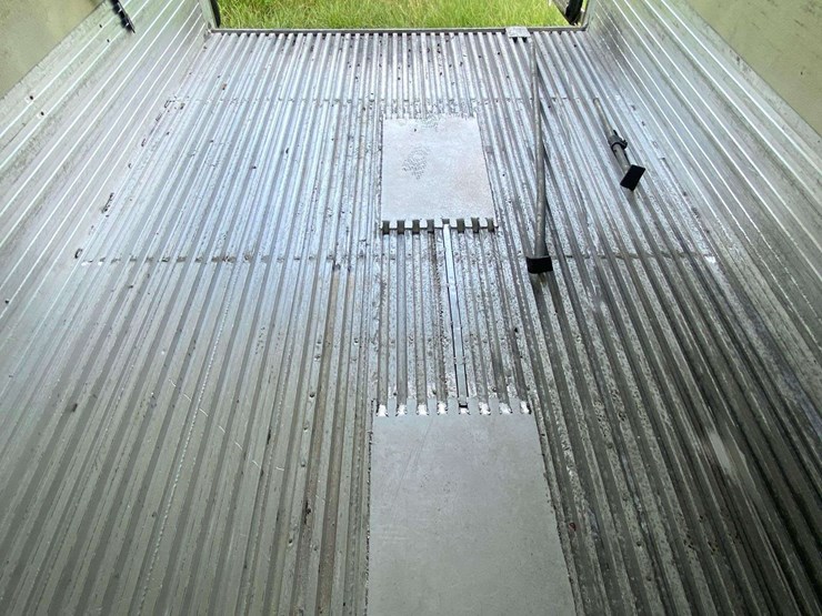 2007-utility-3000r-image-14