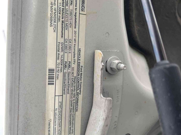 2017-ford-f350-image-10