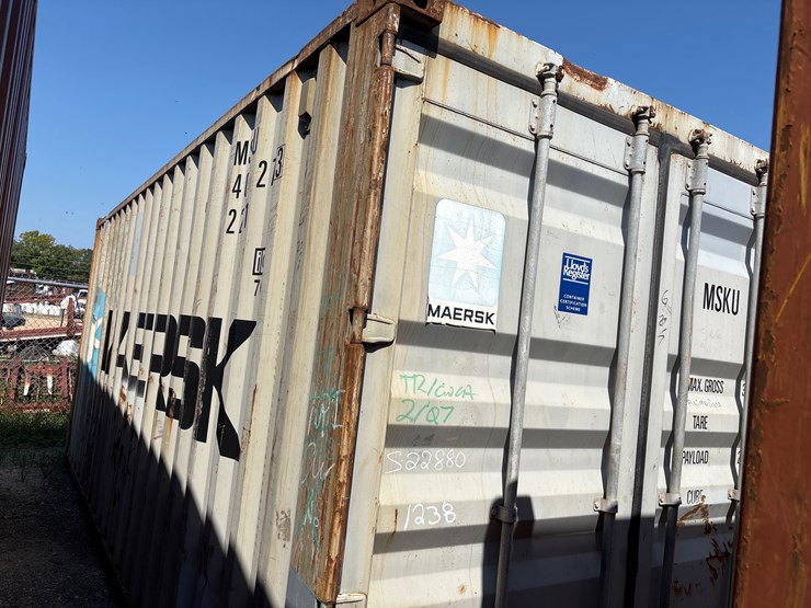 #1238-•-20-ft-container-image-2