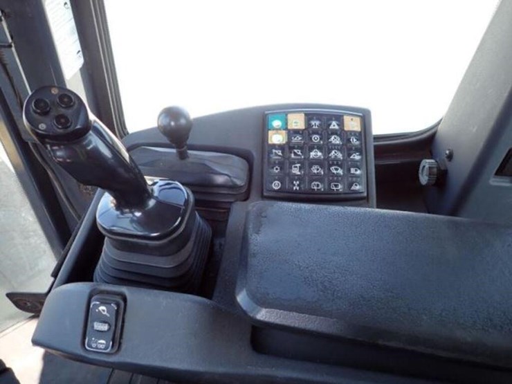 2009-deere-644k-image-12
