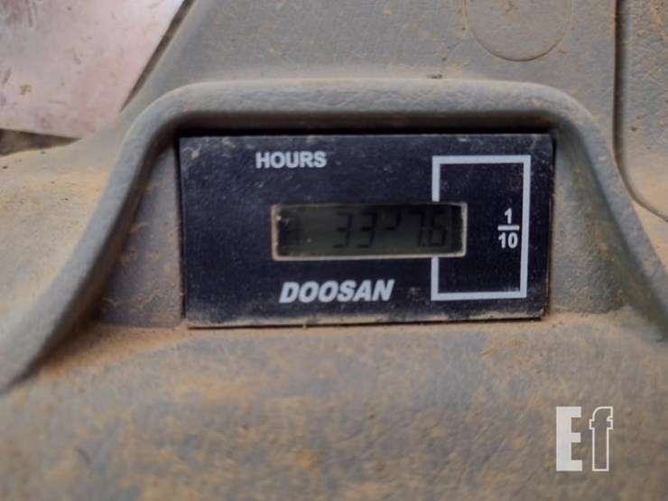 2015-doosan-dx180-lc-3-image-6
